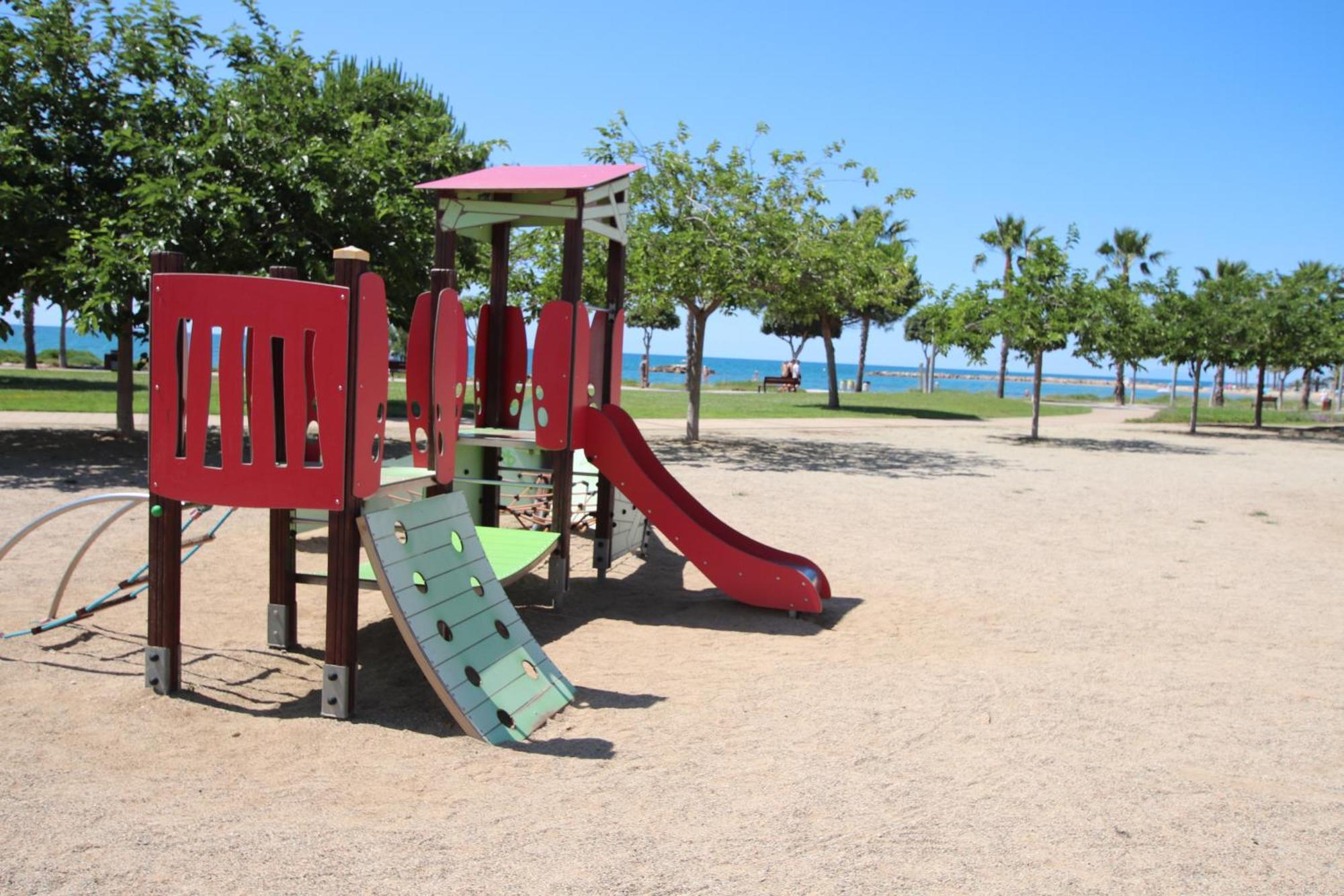 Planta Baja, Primera Linea, Playa, Jardin Privado, Ardiaca, Cambrils, Apartamento Jacqueline Kültér fotó